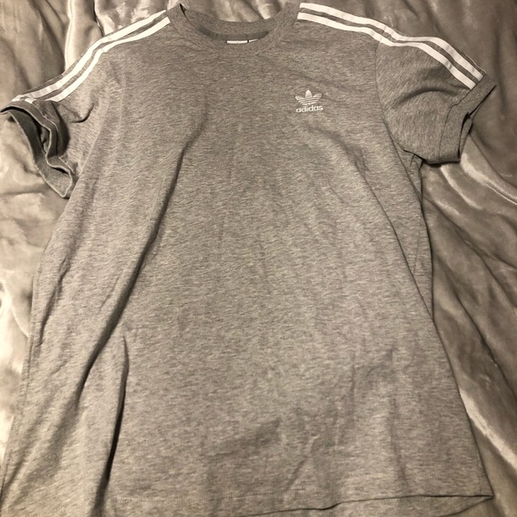 Adidas t shirt
